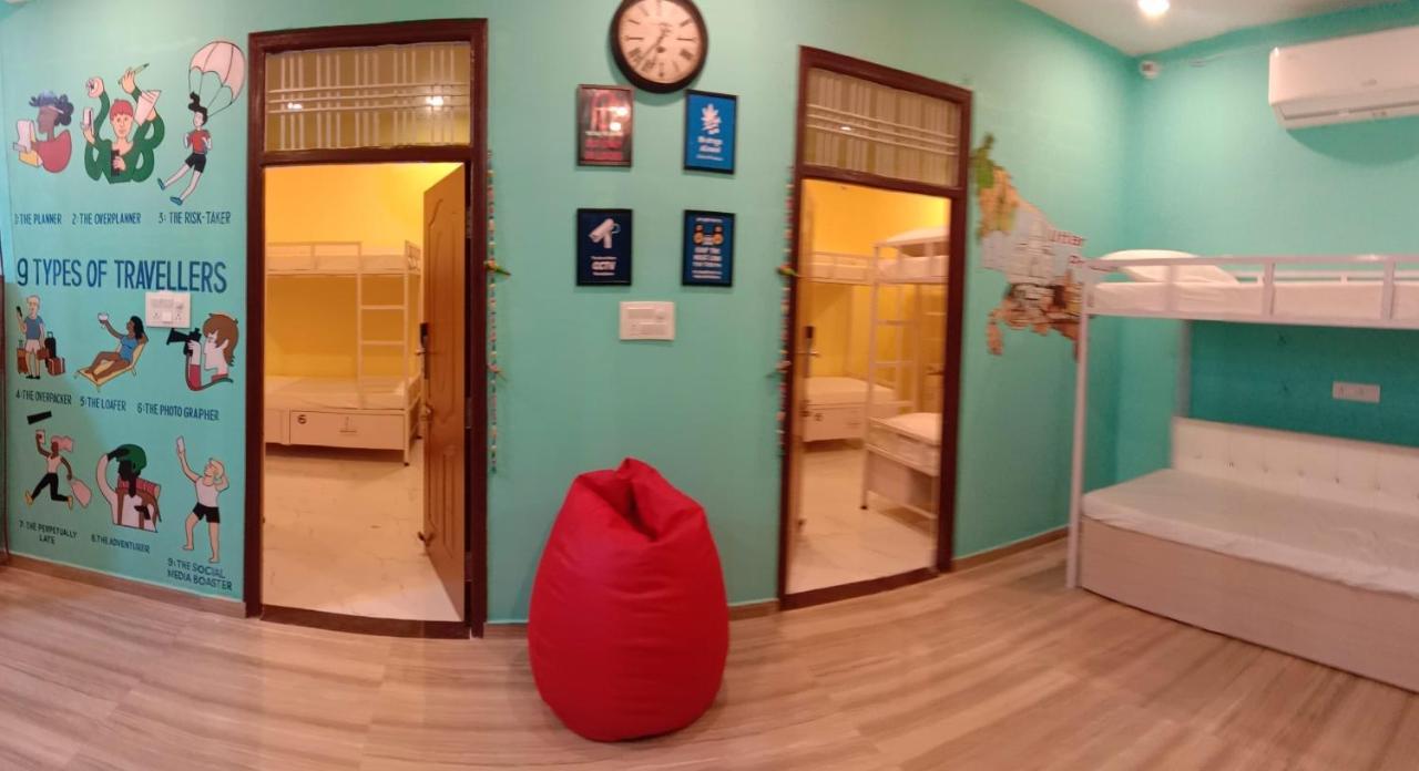 Hostel Hashtag Traveler'S Lakhnaú Exteriér fotografie